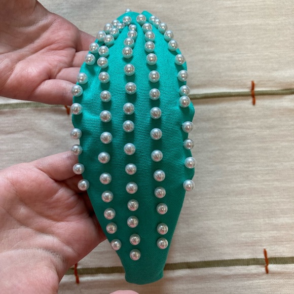 La Bella Teal Canvas and Pearl Headband - Picture 4 of 5